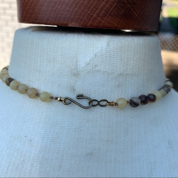 Jasper hand knotted necklace with pendant - Picture 4 of 7